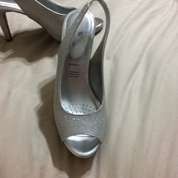 Heels - Picture 2 of 2